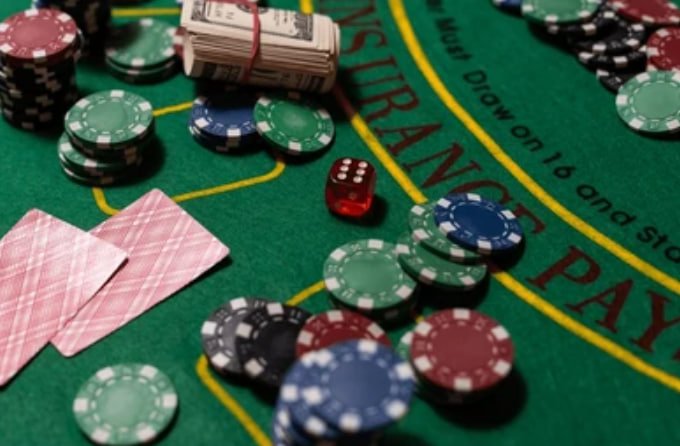 UUU8 တိုက်ရိုက်ကာစီနို Live Baccarat Roulette Myanmar ကျပ်ငွေ ကစားနေသောမြင်ကွင်း